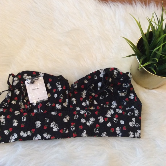 🌞Urban Outfitters Sadie Floral Bralette Top - Picture 6 of 7